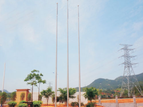 湖南天湘成金屬制品有限公司,湖南不銹鋼旗桿,湖南崗?fù)やN售,電動(dòng)伸縮門銷售,移動(dòng)廁所哪家好